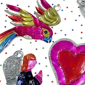 VINTAGE: 5pcs Mexican Folk Art Tin Ornaments Handcrafted Angel Heart Bride Bird Christmas Holiday Mexico Gift Tag image 5