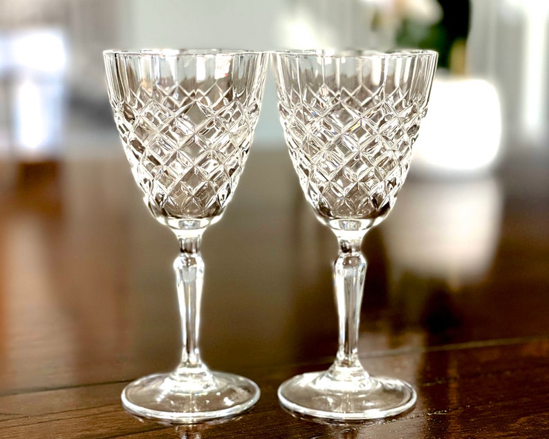 VINTAGE: 2pcs Crystal Glasses Toasting, Weddings, Graduations, Engagements, Baby announcements SKU 31-C-00035244 image 1