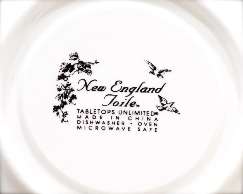 VINTAGE: 2pc Set New England Toile Gamebirds 6 1/4 Saucer Tabletops Unlimited Replacement, Collecting SKU 27-D-00032531 image 4