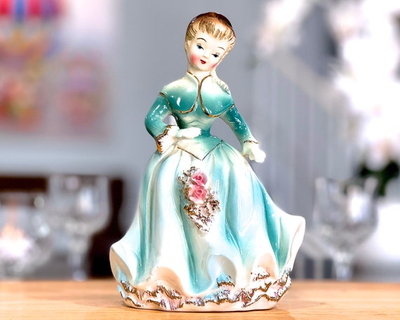 Vintage 1950s Ucagon Japan Ceramic Woman Figurine - Etsy