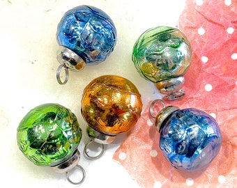 VINTAGE: 5pc - Small Thick Mercury Ornaments - Mid Weight Kugel Style Ornaments - Unique Find - SKU