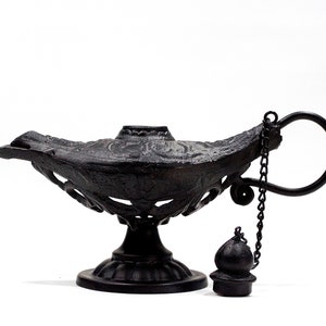 VINTAGE: Candle Holder Cast Iron and Metal Magic Lamp Shape Home Decor SKU 23-D-00031926 afbeelding 4