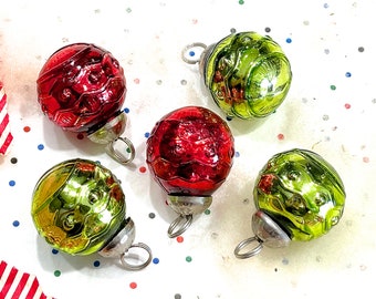 VINTAGE: 5pcs - Small Thick Mercury Ornaments - Mid Weight Kugel Style Ornaments - Unique Find