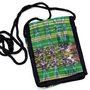 Deadstock VINTAGE: 1980s Tiny Native Guatemalan Small Padded Bag Pouch Native Textile Coin, Kids Boho, Hipster SKU 1-C6-00029774 image 2