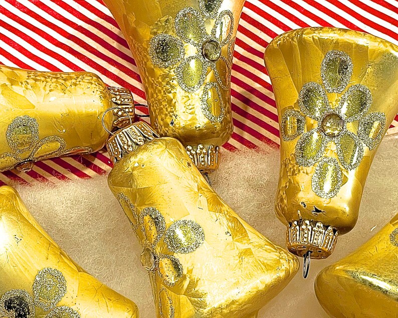 VINTAGE: 11pcs West Germany Brushed Antique Gold Glass Bell Ornaments Christmas Decor Holiday Decor SKU 00035656 image 4