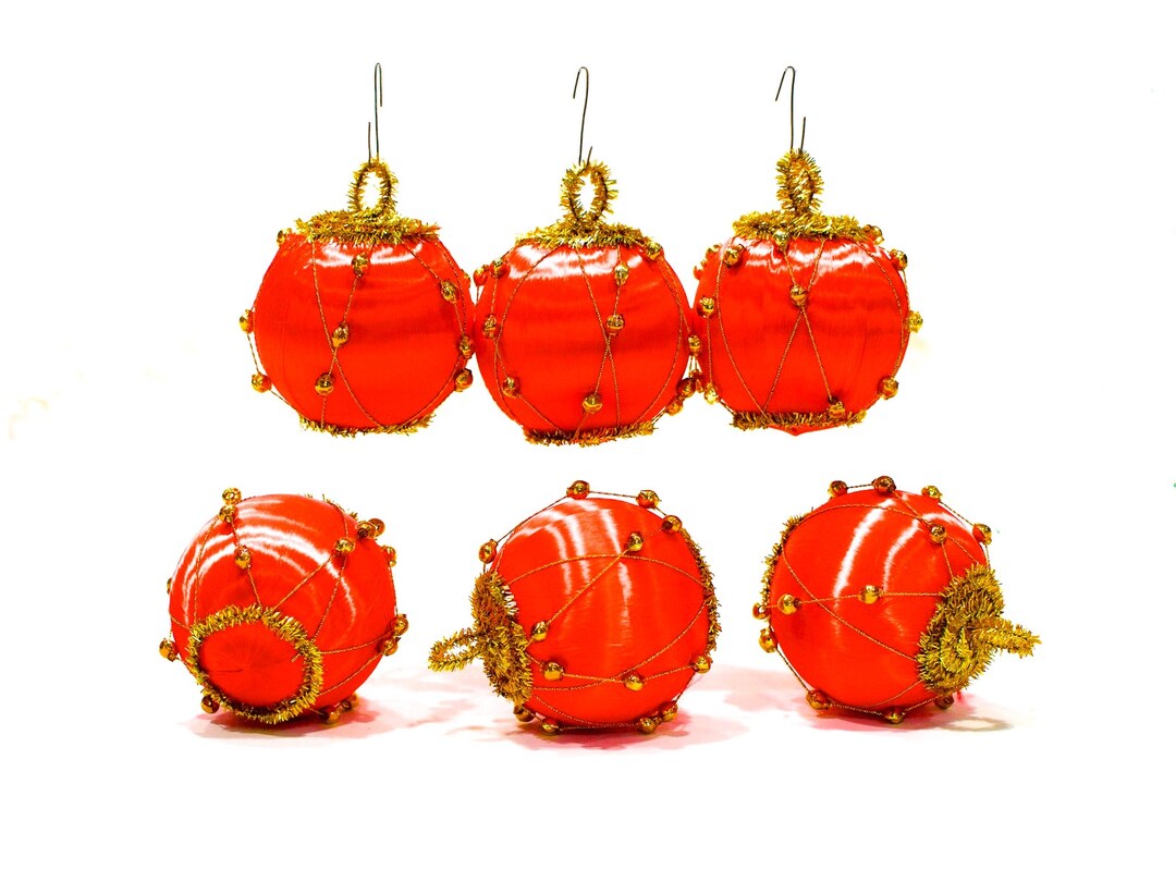 VINTAGE 7 Red Satin and Mercury Glass Bead Ornaments Gold Etsy
