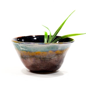 VINTAGE: Signed Handcrafted Studio Pottery by Marilyn R - &quot;Bird Signiture&quot; - Planter - Studio Pot - SKU 27-13-00015513