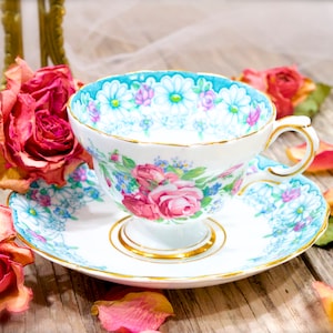 VINTAGE: 1950er Jahre - Rosina Teetasse mit Untertasse - England - Handbemalt - Austauschen, Sammeln, Ausstellen - SKU 28-D-00032595