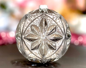 VINTAGE: 4" Textured Silver Glass Christmas Ornament - Specialty Halliday Decorations Xmas