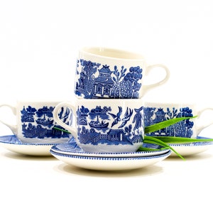 VINTAGE: 4 Sets Churchill China England Blue Willow Cup & Saucer Made in England SKU 22 23-C-00015598 zdjęcie 1