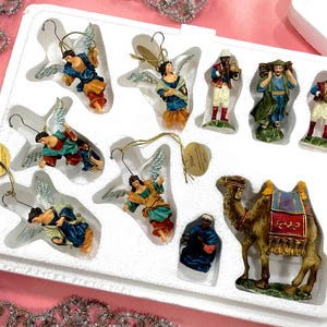 VINTAGE: 10pcs - Hawthorne Village Nativity Figurine Set - &quot;Peace On Earth&quot; - Angel Camel Three Wiseman - Nativity Christmas Tree Collection