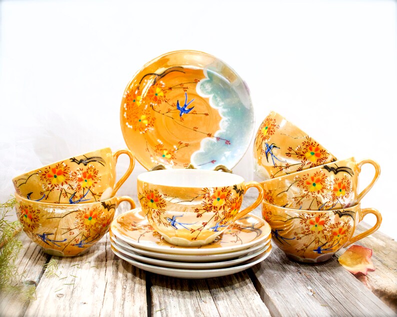 VINTAGE: 4 Sets Hand Painted Lustware Cup and Saucer Japan Hand Painted SKU 32-D-00016768 画像 2