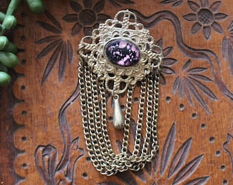 Vintage Pin / Brooch - Gold Tone Metal Chain & Diamond Pierced Metal Pin - Rhodonite Stone Oval Center - Pendant Looped Chain Victorian Pin