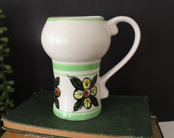 Jahrgang 1970 Steinzeug Tasse Kaffee / Tee-Tasse - grün gelb Orange gesprenkelt Blumen Becher - bunte Blumen - dekorative Becher - Retro Geschenk