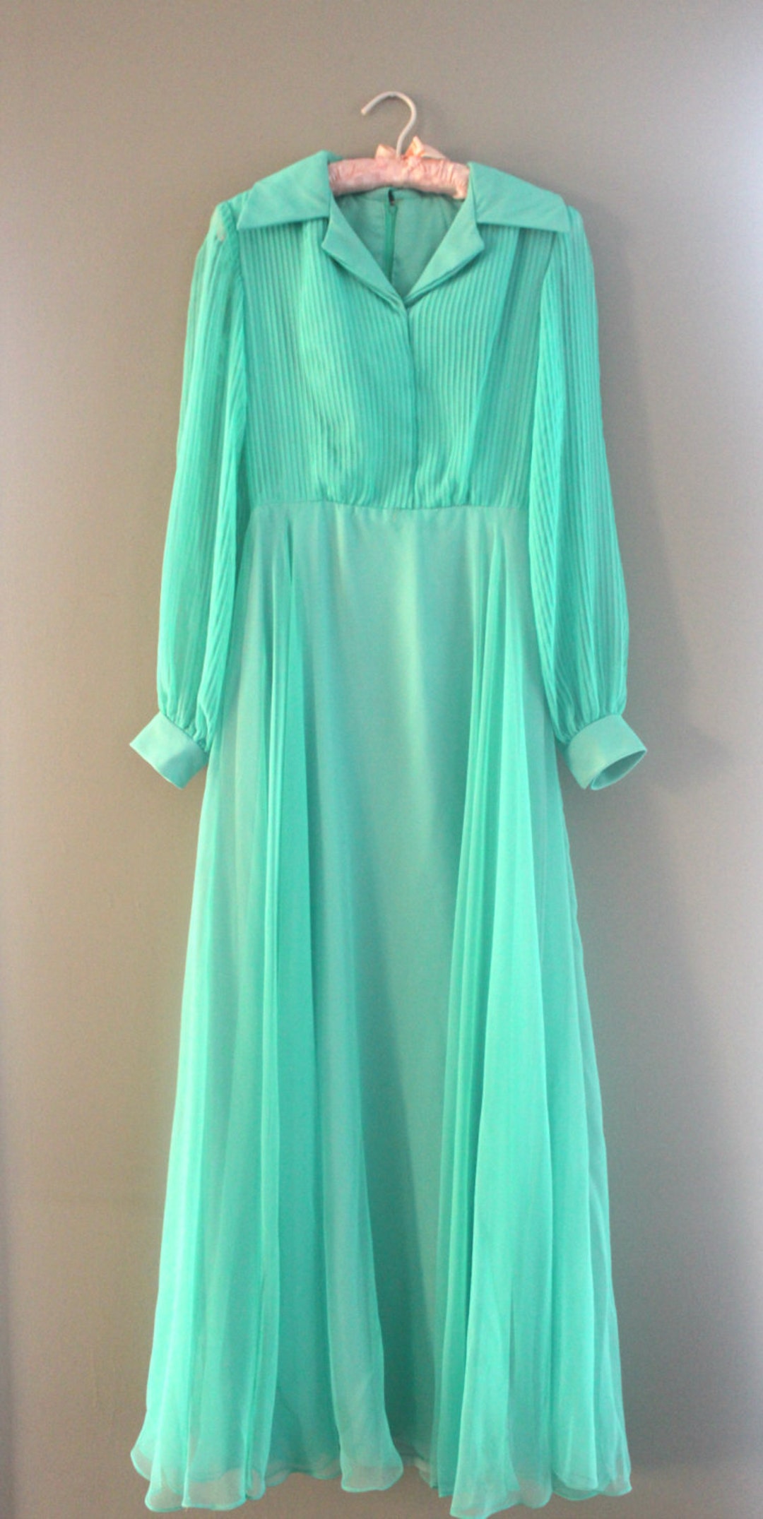 Special Blue Vintage 1960s Dance Dress Textured Top & Flowing Skirt ...
