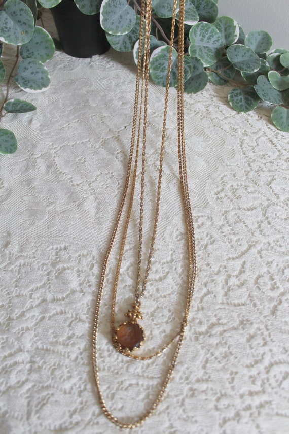 Vintage Amber Colored Cameo Layered Necklace | Go… - image 7