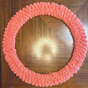 18インチのオレンジ色の糸で編んだリース | 手作りの心地よい秋の飾り | DIYリースベース