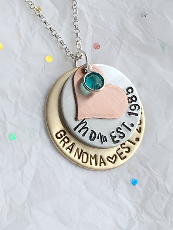 ENSIANTH Gigi Necklace Grandma Jewelry Gigi Letter Necklace Nana Mimi Grammy Gigi Gift Family Jewelry