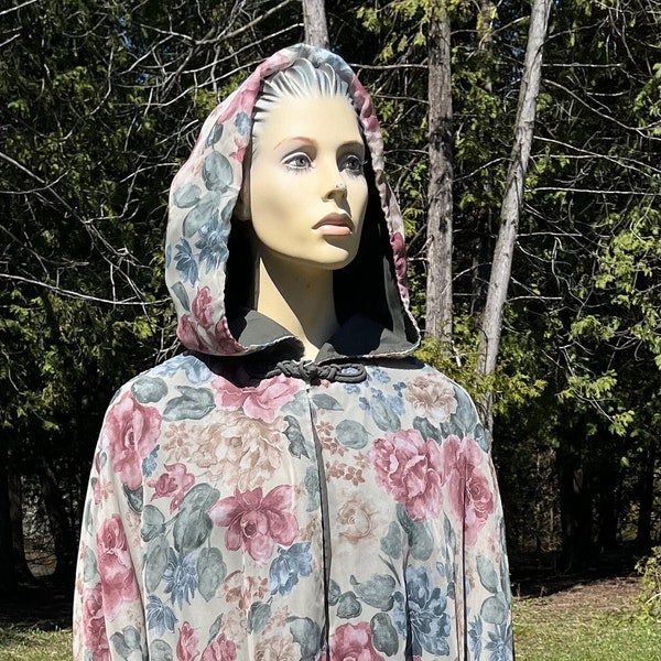 Vintage Handmade Full Length Floral Hooded Cape/cloak, Vintage Cape, Medieval Cape, Cosplay Cape, Renaissance Cape, Capelet, Cape Coat