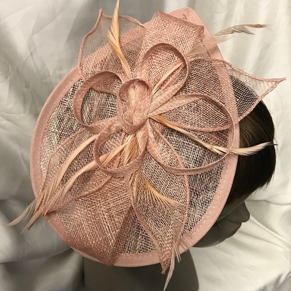 Handmade Pear Shape Fancy Light Blush with Floral Design Fascinator, Fancy Fascinator, Fascinator Headband, Fancy Hat, Horse Race Fascinator