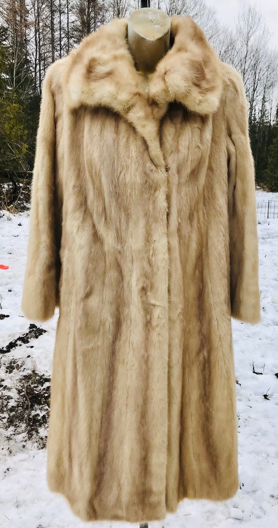 Vintage Honey Blonde Mink Fur Coat Jacket Canada Vintage Honey Blonde Mink Fur Coat, What To Do With Old Fur Coats Canada
