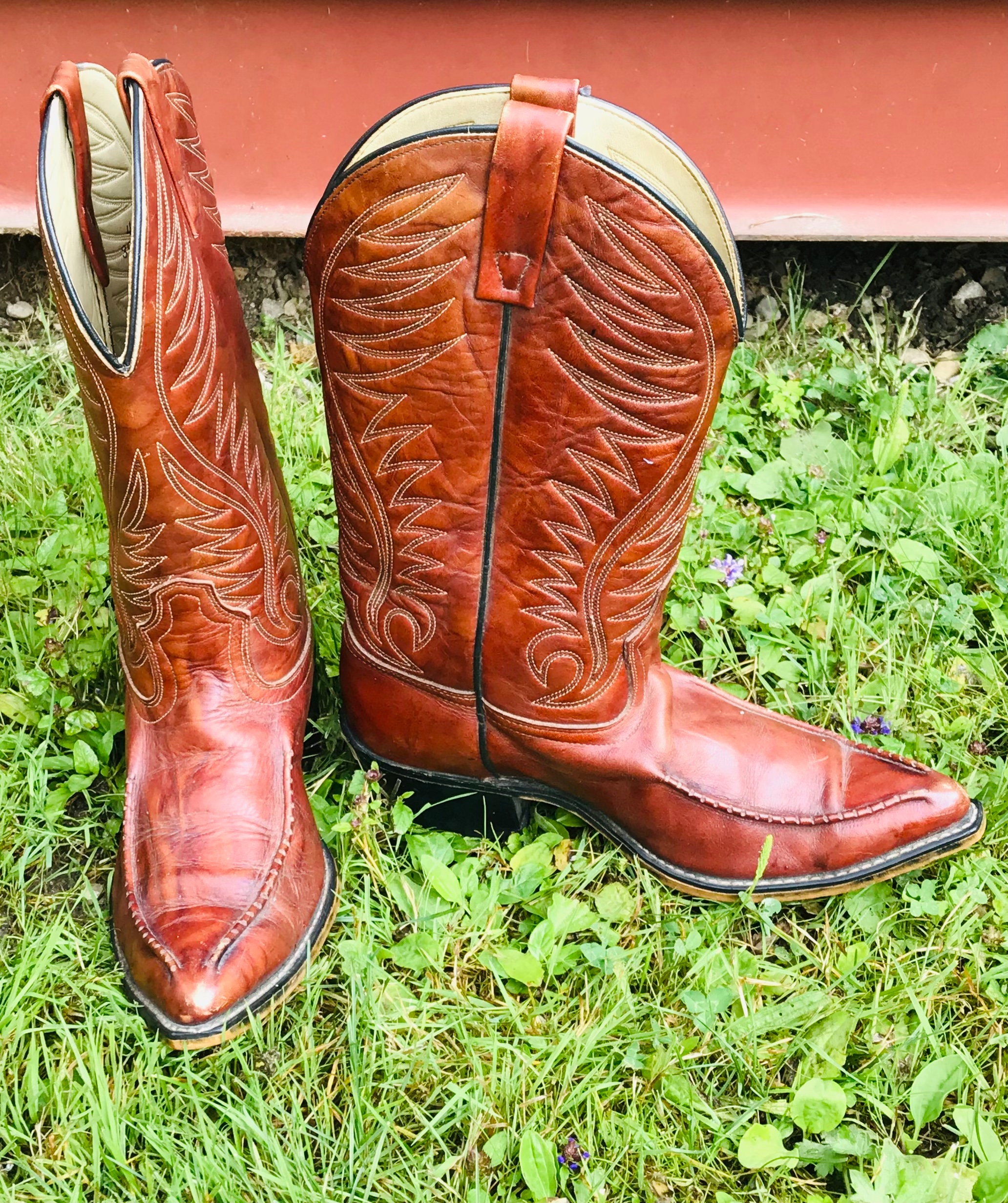 Vintage Tan Leather Mens Western Cowboy Boots Size 8E Cowboy Etsy