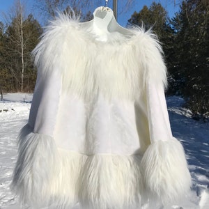 Vintage White Faux Fur Shawl, Eco Fur, Used Fur, Burningman Coat, Fur, Fake Fur, Fun Fur, Used Faux, Wedding Shawl, Wedding Cape, Cape