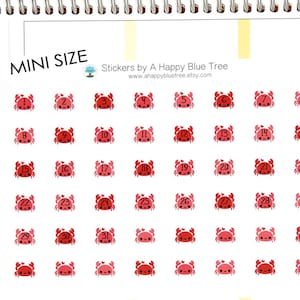 Könnte beinhalten: Ein Bogen mit 31 Mini-Stickern, die rote Comic-Krabben mit schwarzen Zahlen von 1 bis 31 zeigen. Die Sticker sind in einem Raster angeordnet. Der Text "MINI SIZE" und "Stickers by A Happy Blue Tree" befindet sich oben auf dem Bogen.