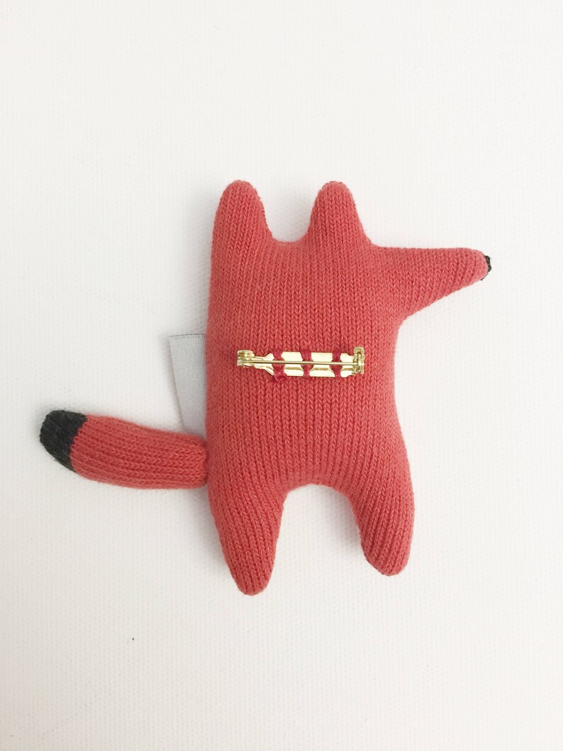 Soft Knit Earphone Case Fox Brooch Fox Earphone Holder Fox Etsy