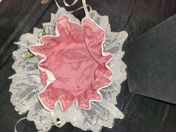 Handmade Victorian style drawstring small purse. - image 4