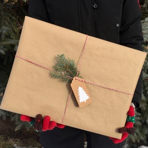 Lot de 9 étiquettes cadeaux de Noël faites main - Papier kraft et papier cartonné blanc
