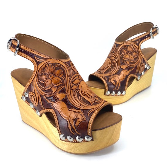 tooled wedges