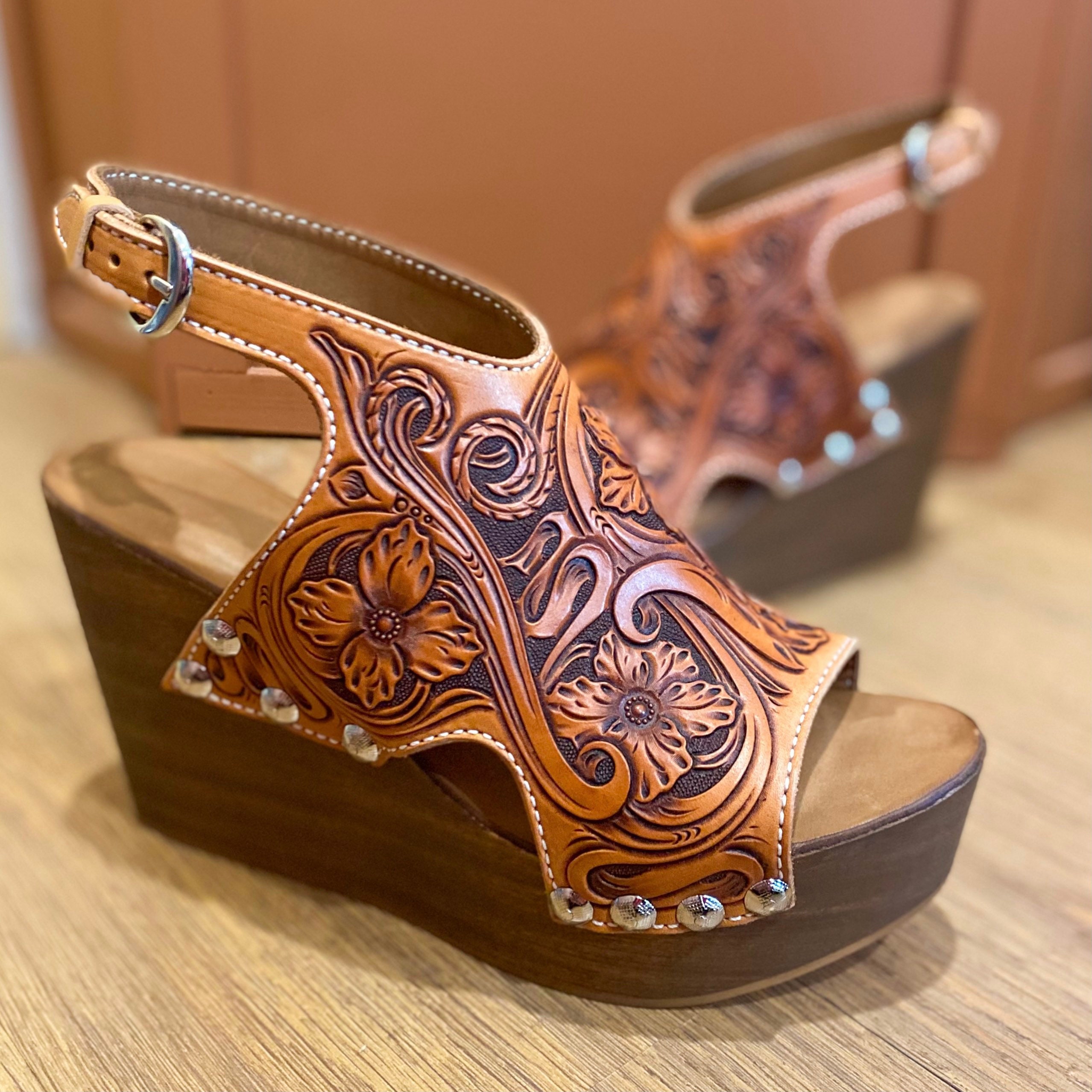 tooled wedges
