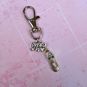 Motivational Running Keychain / Keyring - Love To Run Gift / Fitness Jewelry / Fitness Gifts for Women / Crossfit Keychain / Gym Gift