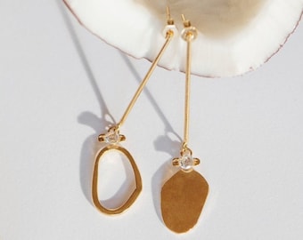 Gold Asymmetrical Earrings, Long Dangle Earrings, Minimal Dainty Long Drop Earrings, Long Gemstone Earrings, Gold Gemstone Long Studs