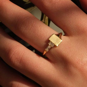 Square Signet Ring with Natural Diamonds, 14K Solid Yellow Gold Ring, Handmade Statement Ring, Dainty Baguette Ring, Stand With ISRAEL image 4