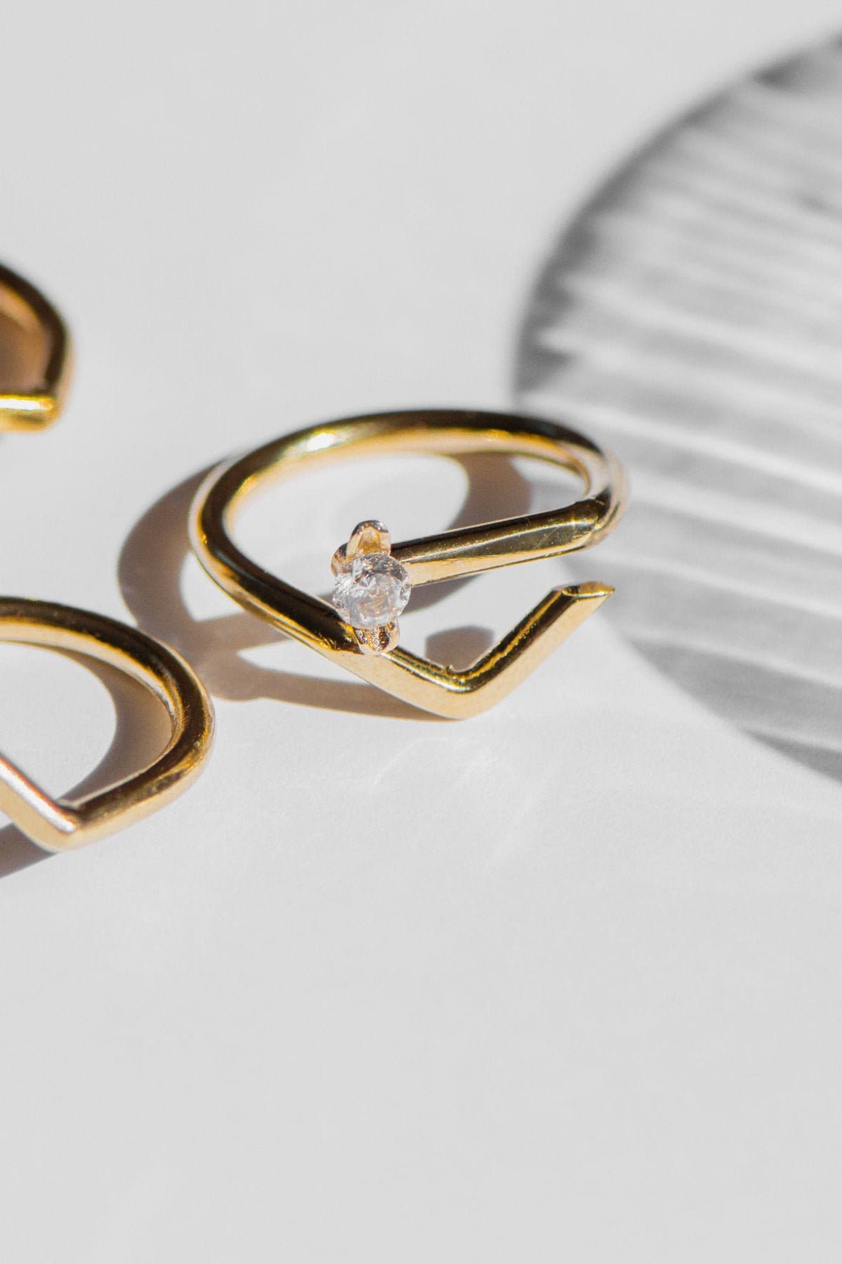 ◆NEW◆Shapes Studio◆ THE MINIMALIST CHIC GOLD PLATED RING Minimalist Bar Ring – Shapes Studio