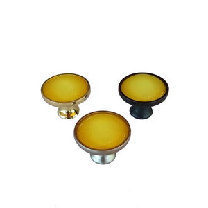 Round Glass Knob - Sunshine