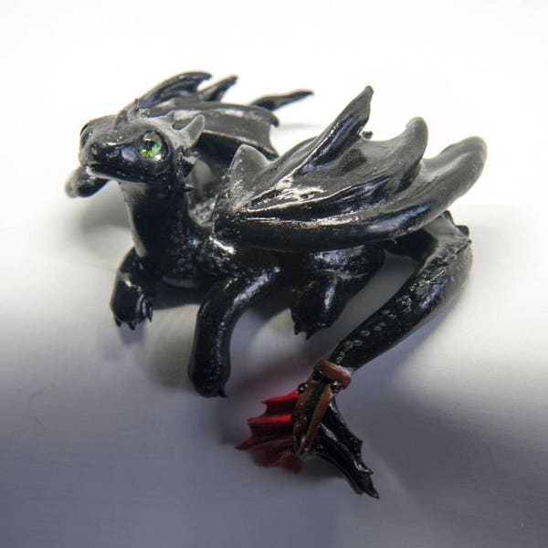 Krokmou Toothless Figurine dragon noir, furie nocturne