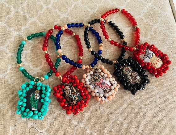 Scapular Beaded Bracelet, Escapulario Bordado, San Benito, Virgen del Carmen, San Judas, Espíritu Santo, Santo Niño