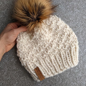Raindrops Bulky Hat Knitting Pattern