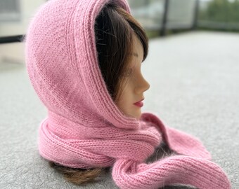 Patrón de gorro de punto con capucha y lazos (PDF)