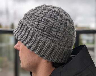 Knit Hat with Folded Brim Pattern for Men