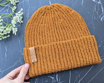 Patrón de gorro informal unisex de ganchillo