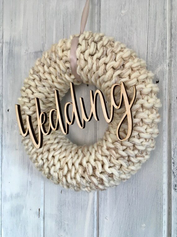 24cm Knitted Cream Wedding Wreath