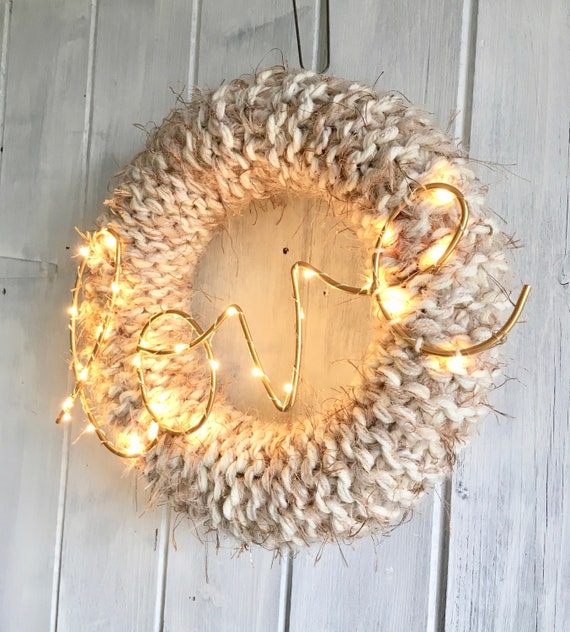 35cm Knitted Wreath Love Wedding