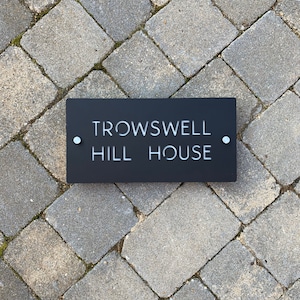 Laser Cut House Name Sign: Modern Acrylic Door Plaque (30cm x 15cm)