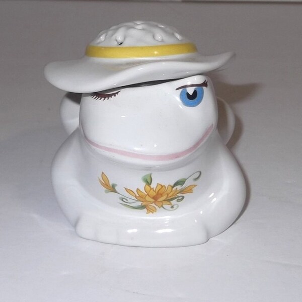 1980 Avon Winking Frog Hat Pin Holder Vintage Ceramic Lily Pad design