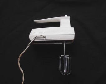 Vintage General Electric Mixer Weiß Electric Hand 3 Geschwindigkeitsarbeiten
