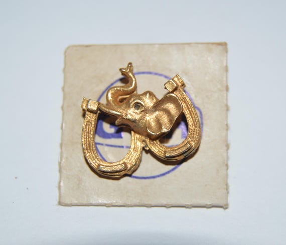 1968 Political Gulf Oil Good Luck Elephant Horseshoes Pin- Set of 12 pins View 2
